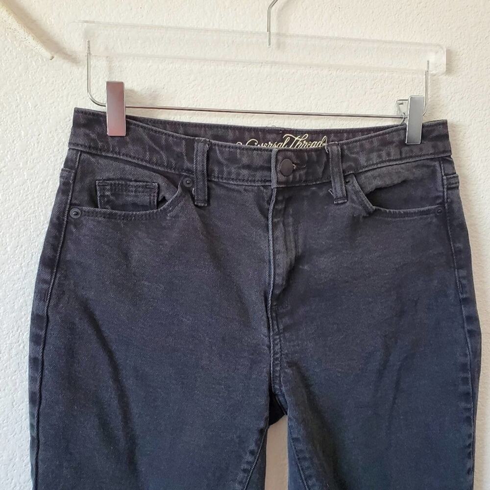 Universal Thread High Rise Kick Boot Crop Size 6 - Picture 6 of 7